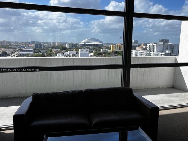36 NW 6th Ave 809, Miami, FL 33128