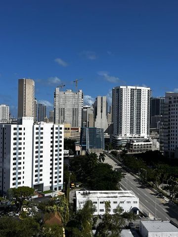 36 NW 6th Ave 809, Miami, FL 33128