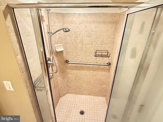 1 FOX MILL WAY, Lovettsville, VA 20180