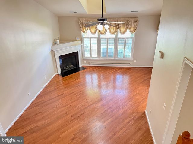 1 FOX MILL WAY, Lovettsville, VA 20180
