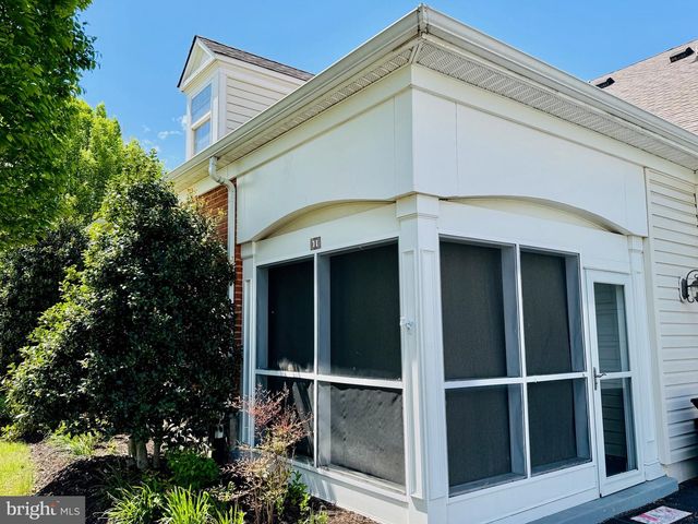 1 FOX MILL WAY, Lovettsville, VA 20180