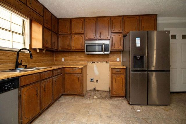 126 Wildwood Road, Stockbridge, GA 30281