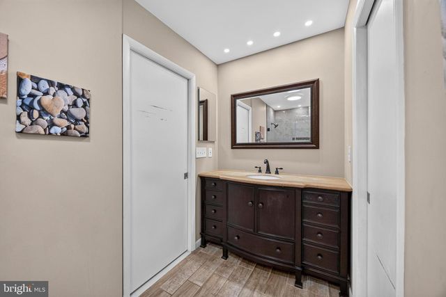 11 VALLEY GLEN CT, Reisterstown, MD 21136