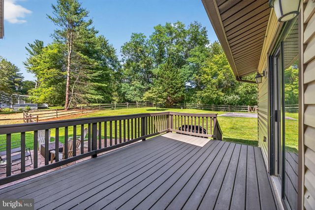 11 VALLEY GLEN CT, Reisterstown, MD 21136