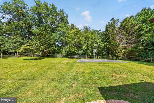 11 VALLEY GLEN CT, Reisterstown, MD 21136
