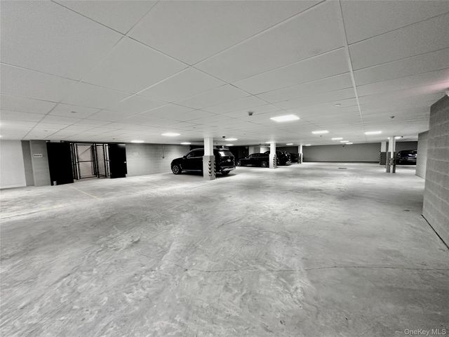 585 Main Street 2A, Armonk, NY 10504