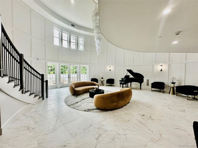 585 Main Street 2A, Armonk, NY 10504