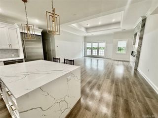 585 Main Street 2A, Armonk, NY 10504