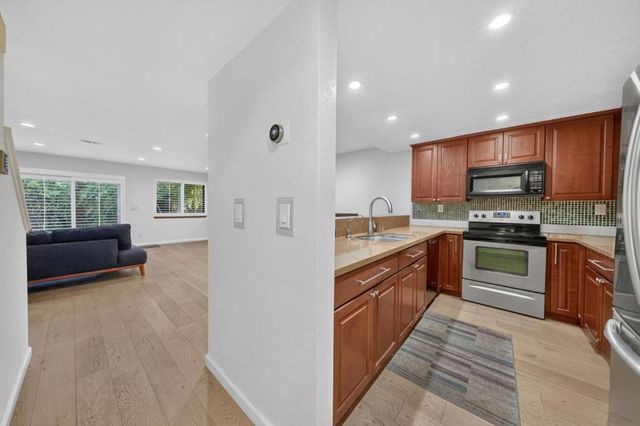 2080 Wente Way, San Jose, CA 95125