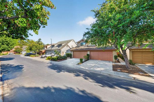 2080 Wente Way, San Jose, CA 95125