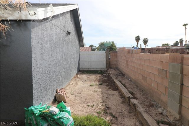 4800 Fernley Way, Las Vegas, NV 89110