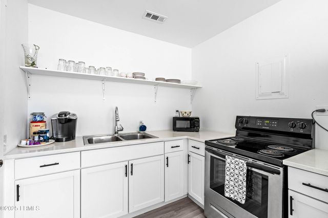 1712 Battery Park Drive, Port Royal, SC 29935