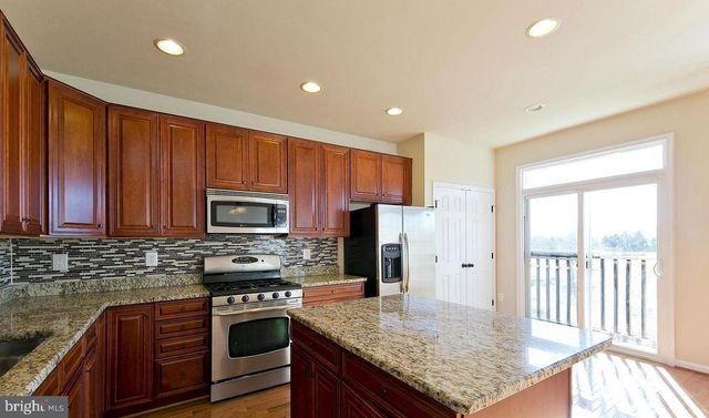 73 SPOON SQ, Front Royal, VA 22630