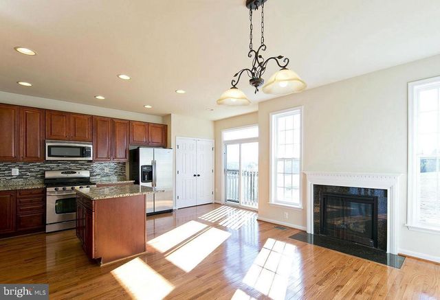 73 SPOON SQ, Front Royal, VA 22630