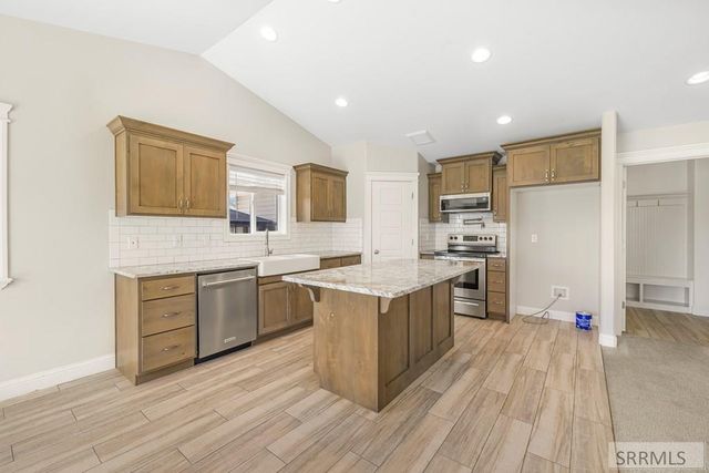 4730 S Mountain Bend Drive, Idaho Falls, ID 83406