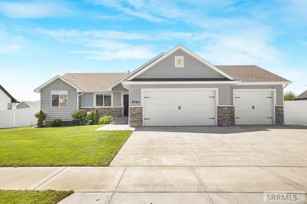 4730 S Mountain Bend Drive, Idaho Falls, ID 83406