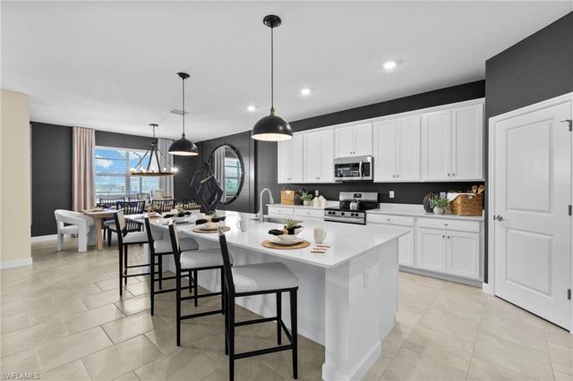 5176 Sugarwood DR, Naples, FL 34113