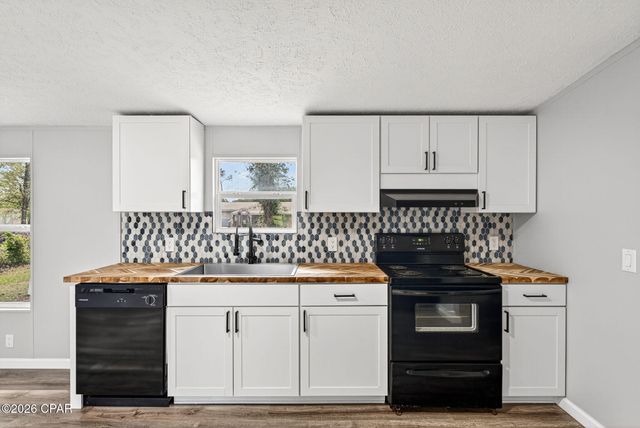 1532 Nassau Street, Southport, FL 32409