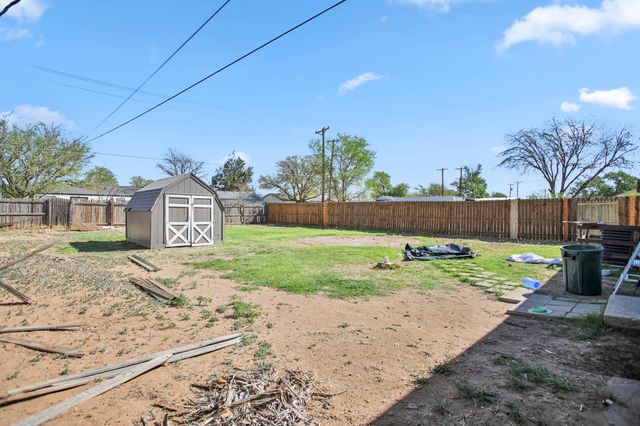 3006 Erskine Street, Lubbock, TX 79415