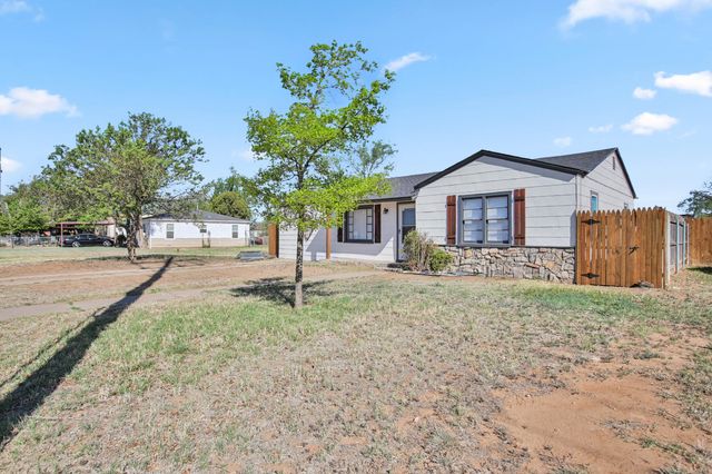 3006 Erskine Street, Lubbock, TX 79415