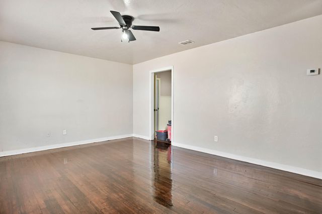 3006 Erskine Street, Lubbock, TX 79415