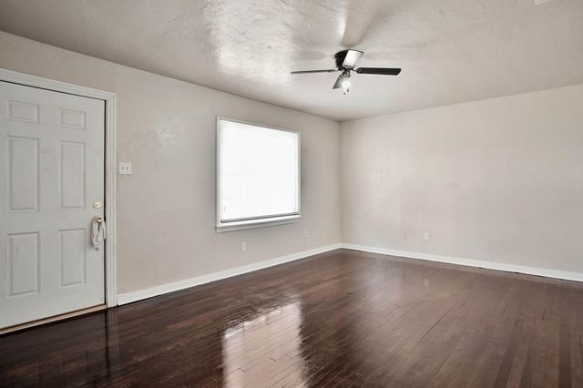 3006 Erskine Street, Lubbock, TX 79415