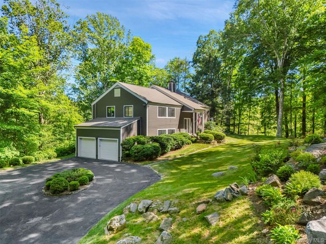 95 Hickory Kingdom Road, Bedford, NY 10506