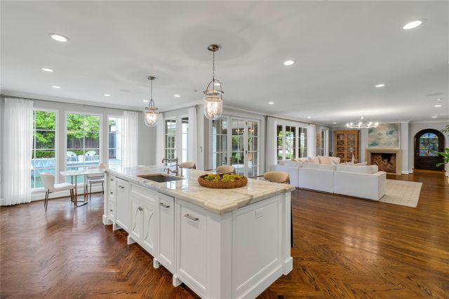 4416 Beverly Drive, Highland Park, TX 75205