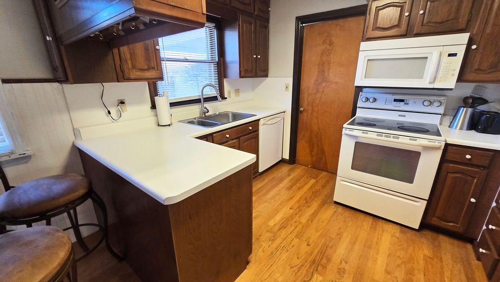 Image 15 of property listing at 4 Lilac Lane, Centralia, IL 62801