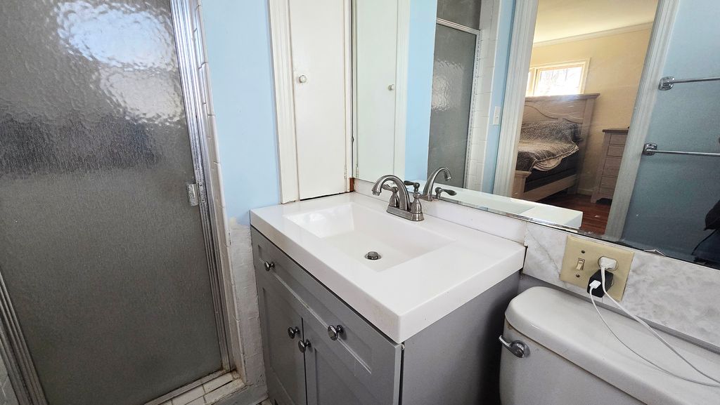 Image 24 of property listing at 4 Lilac Lane, Centralia, IL 62801