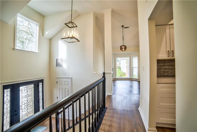 301 Oak Terrace, Alpharetta, GA 30009