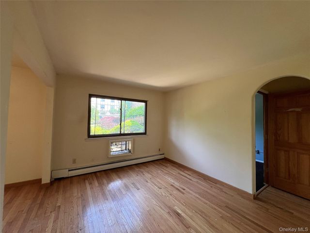 137 Sierra Vista Lane, Valley Cottage, NY 10989