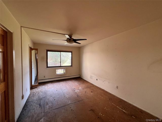 137 Sierra Vista Lane, Valley Cottage, NY 10989