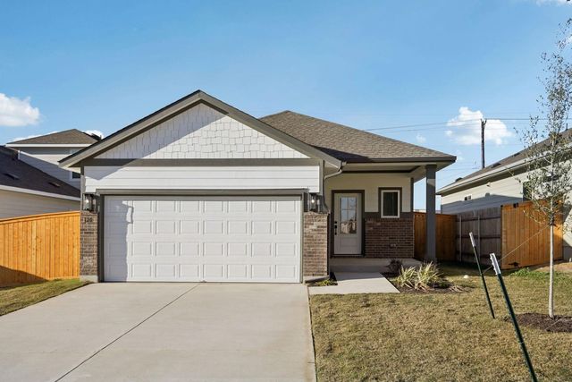 120 Outlaw DR, Jarrell, TX 76537