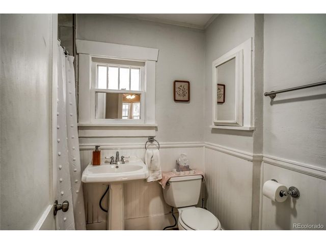 1521 E Platte Ave, Colorado Springs, CO 80909