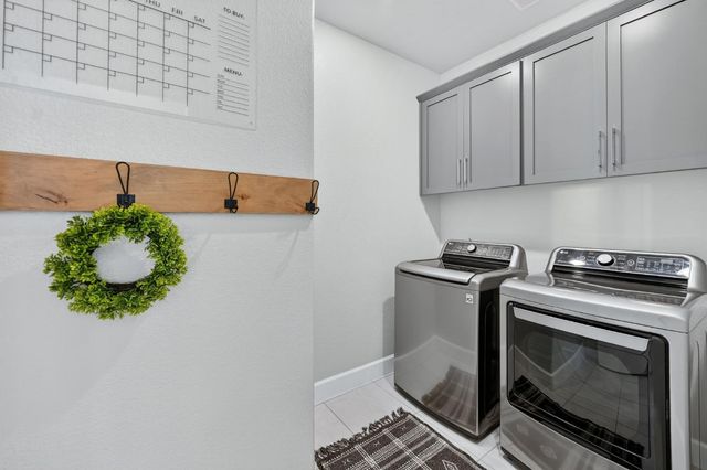 8016 Clear Springs Pl, Roseville, CA 95747