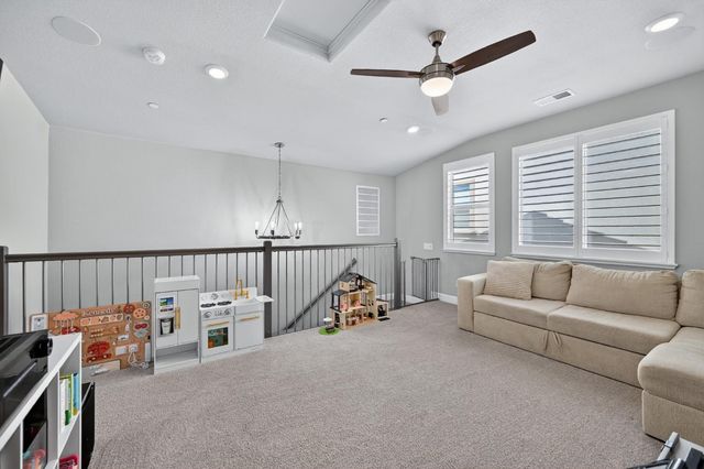 8016 Clear Springs Pl, Roseville, CA 95747