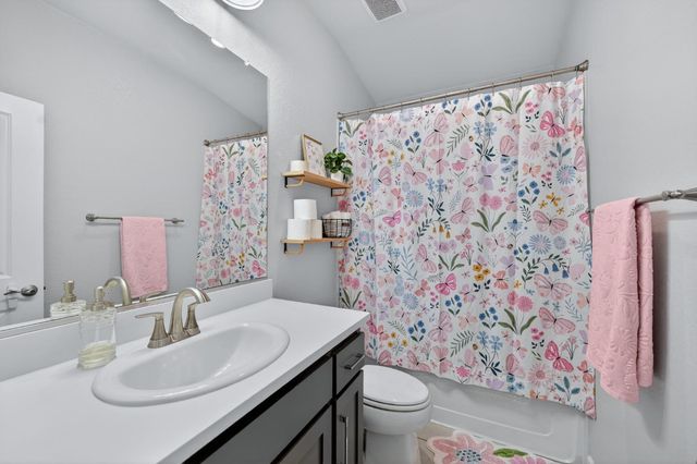 8016 Clear Springs Pl, Roseville, CA 95747