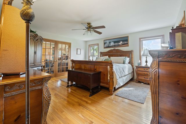 N775 W Curtis Square, Geneva, IL 60134