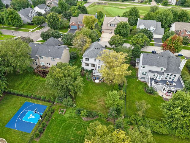 N775 W Curtis Square, Geneva, IL 60134