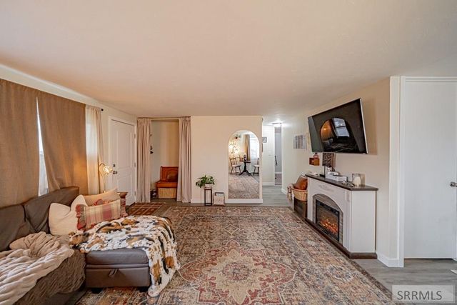 235 NW Bonneville Drive, Idaho Falls, ID 83401