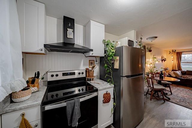 235 NW Bonneville Drive, Idaho Falls, ID 83401