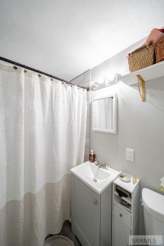 235 NW Bonneville Drive, Idaho Falls, ID 83401