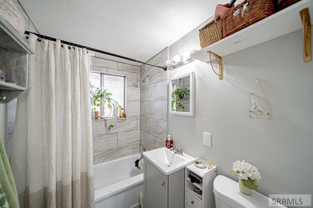 235 NW Bonneville Drive, Idaho Falls, ID 83401