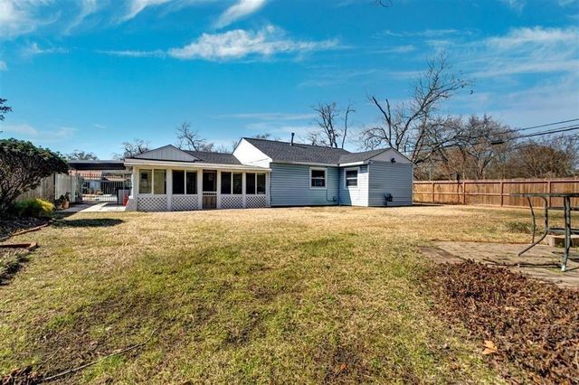 1316 Zora Street, Houston, TX 77055