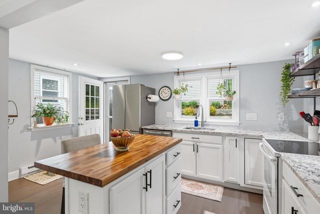 4583 N RIVER DR, Bensalem, PA 19020