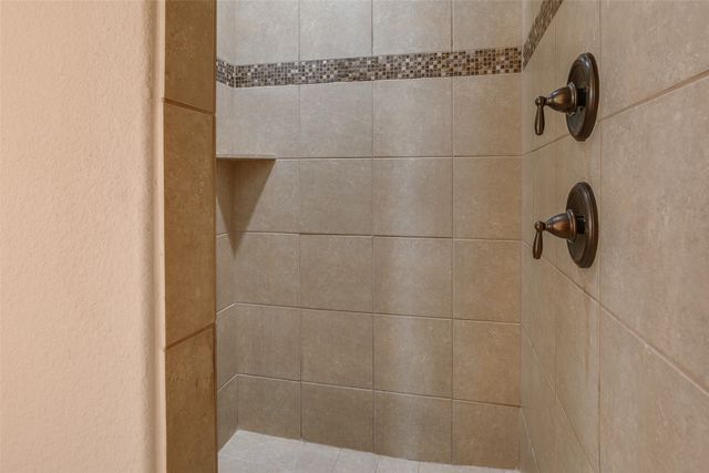 6060 Warmouth Drive, Fort Worth, TX 76179