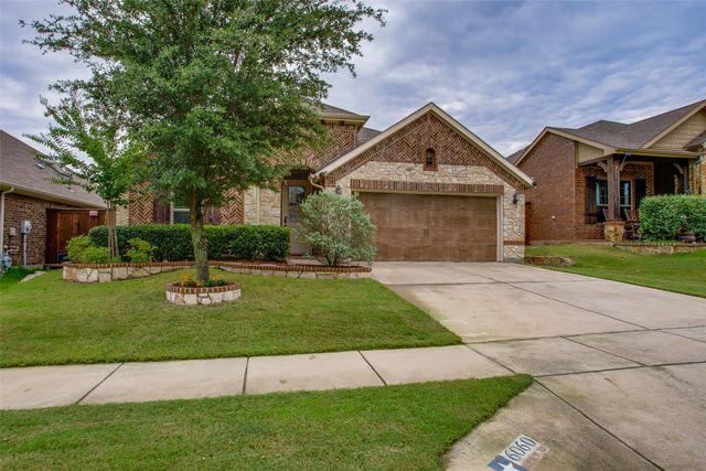 6060 Warmouth Drive, Fort Worth, TX 76179