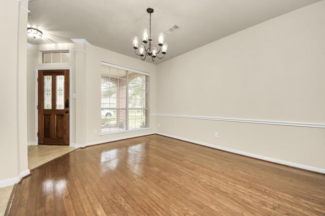 28306 Peper Hollow Lane, Spring, TX 77386