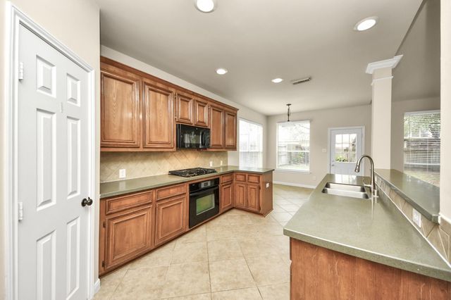 28306 Peper Hollow Lane, Spring, TX 77386